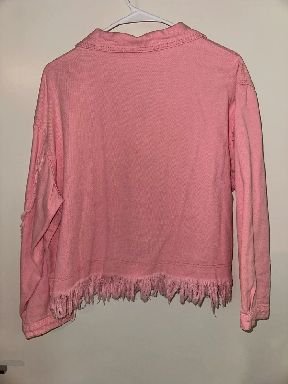 Pink Frayed-Hem Denim Jacket - Picture 4 of 7